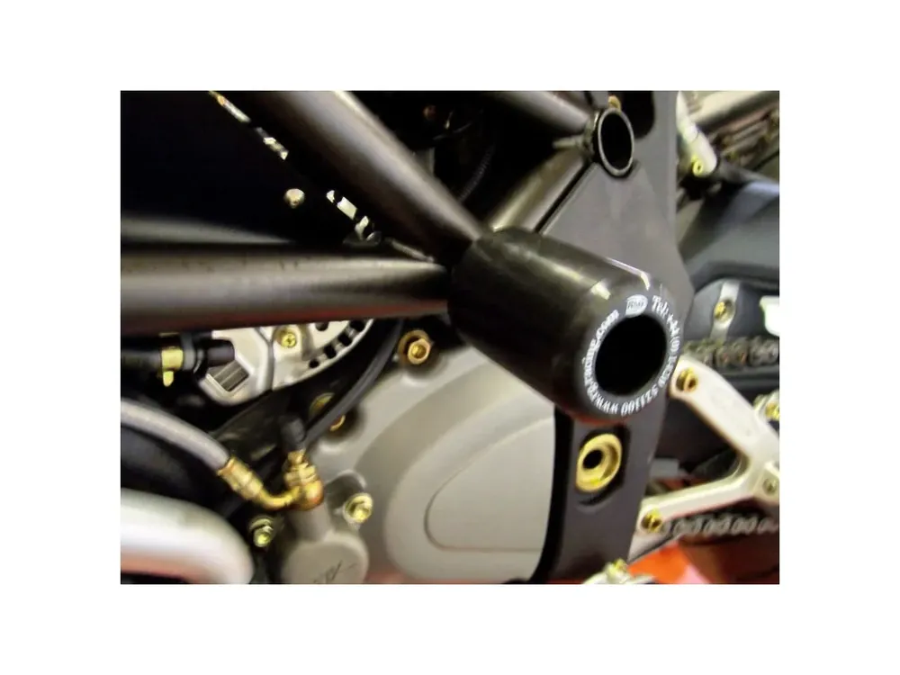 Padací chrániče, zadní - MV Agusta Brutale, černé - Rychlé dodání